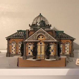 Department 56 Mangrove Orangery Dickens village Christmas house out of box